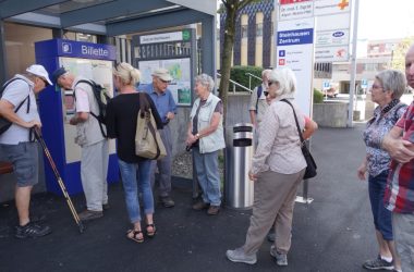 01 DSC01129 (Custom)