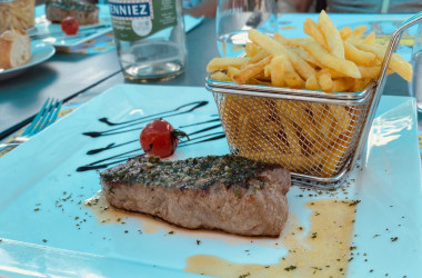 Mittagsmenu in Chevroux